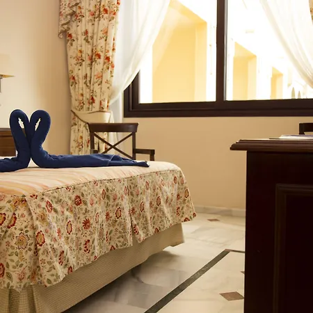 R2里卡尔马酒店 酒店 科斯塔卡玛