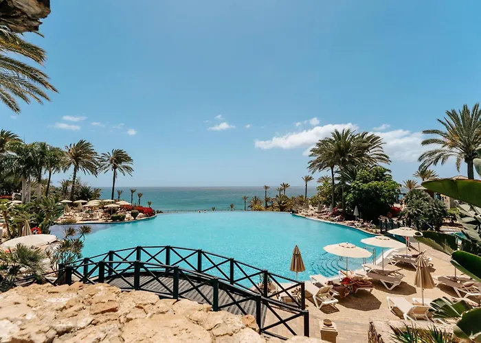 R2 Rio Calma Отель